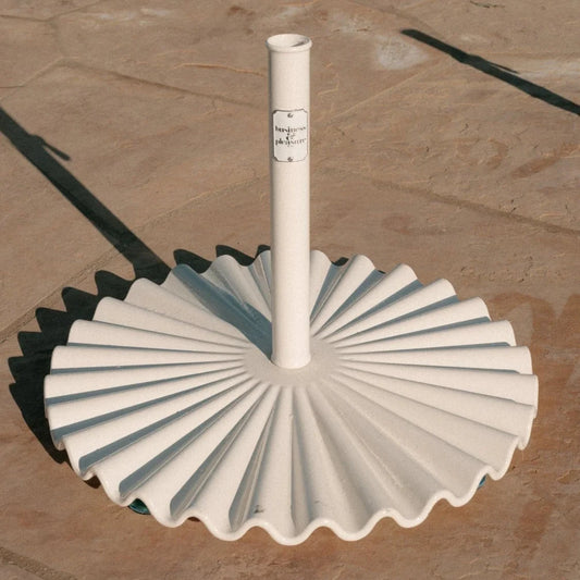 Clamshell Umbrella Base
