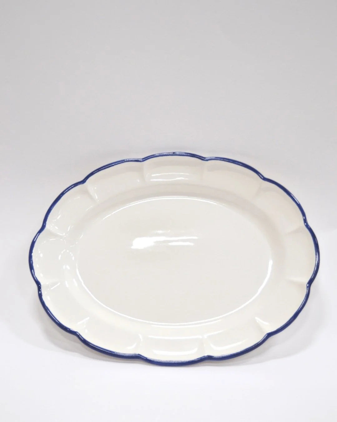 Oval Tray Blue Line