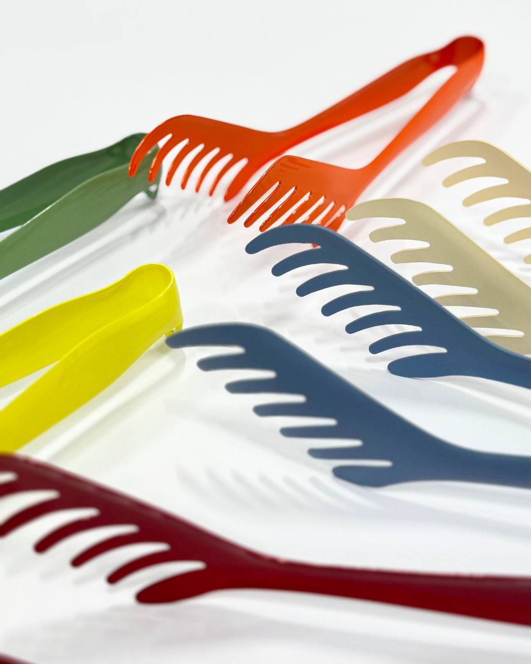 Spaghetti Tong Creme