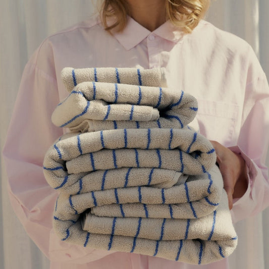 Bongusta Towels Moonbeam & Ultramarine