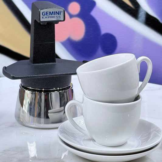 Svart espressobryggare från Italien av märket Gemini