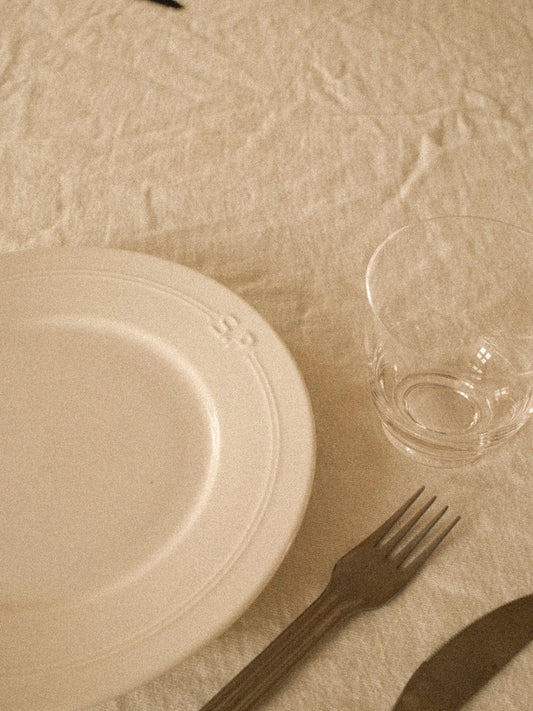 Métier SP Embossed Dinner Plate 2-p