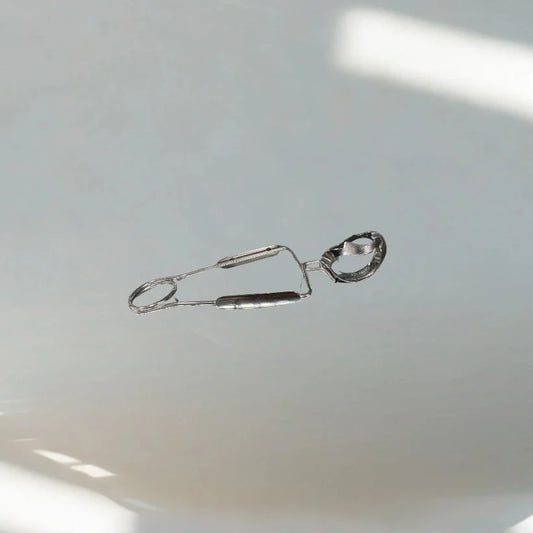 Snail Tong