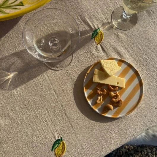 Midnatt Table Cloth Lemon