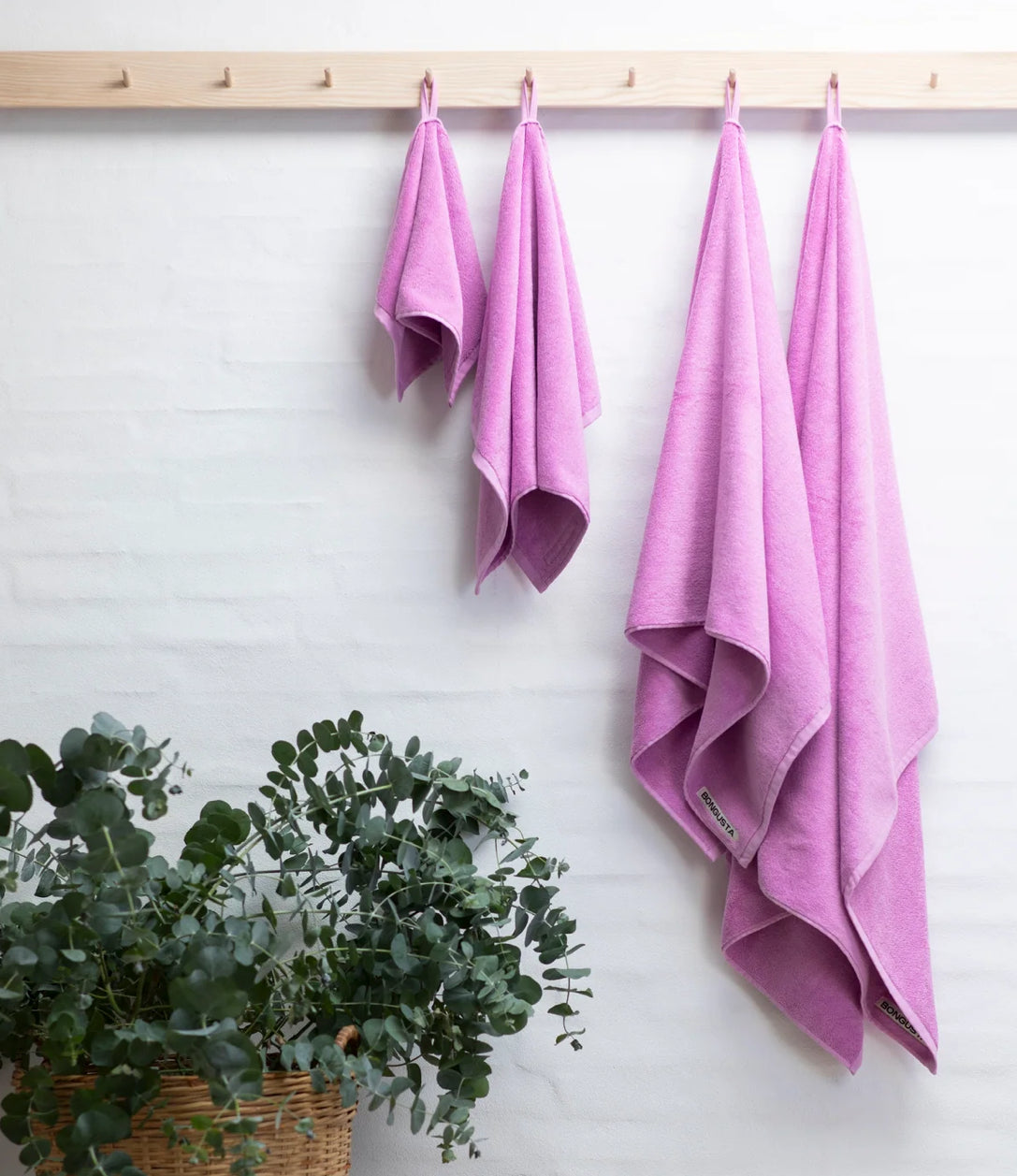 Bongusta Towels Solid Soft Fuchsia
