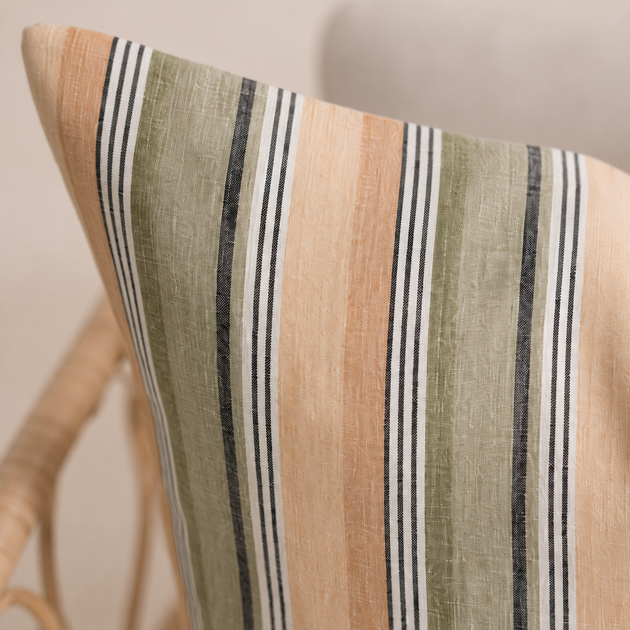 Fodera per cuscino francese color kaki a righe stile mastress