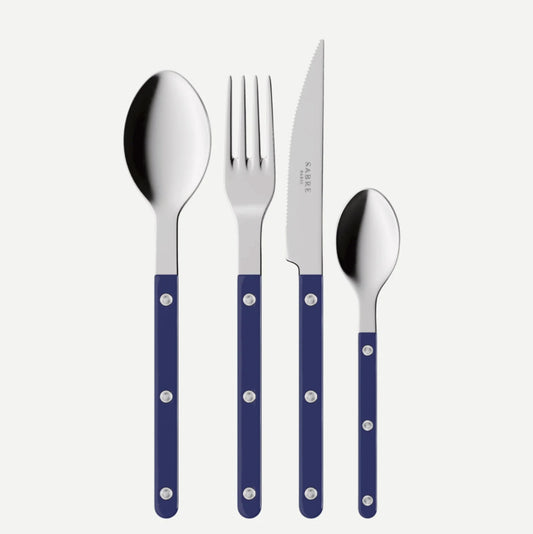 sabre bistrot bestickset marinblå mot vit bakgrund