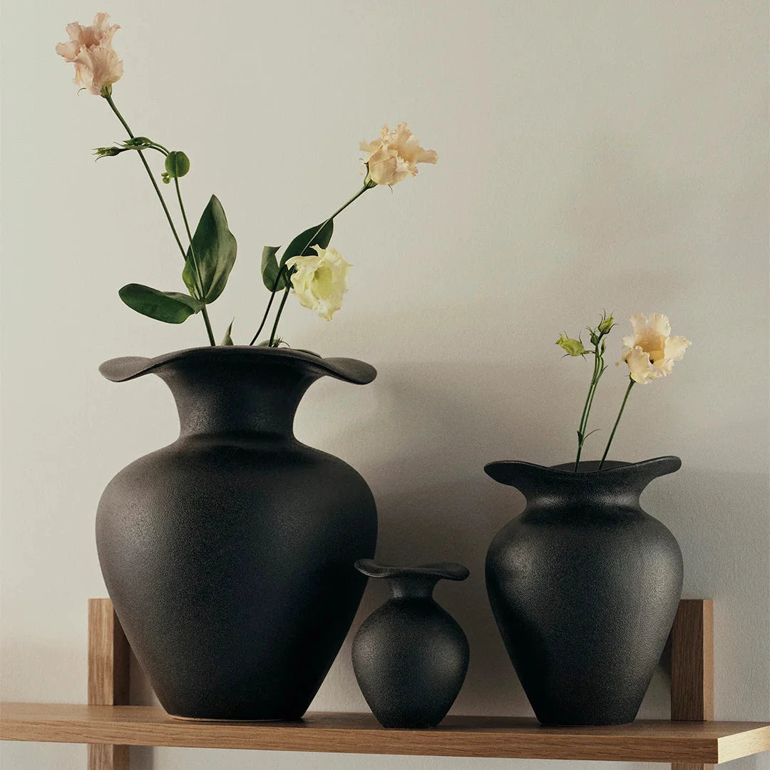 Florentina Black Vase M