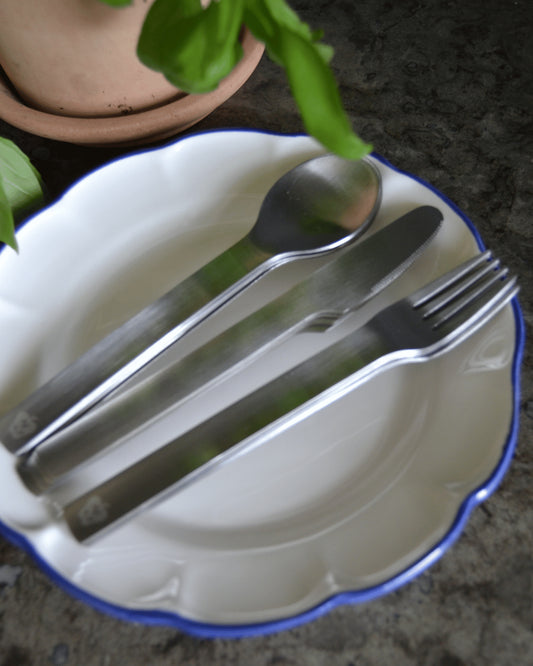 Little Plate Blue Line