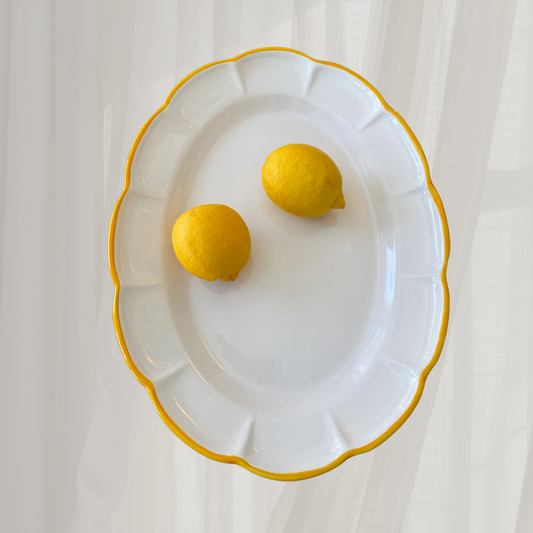 Oval Tray Yellow Line