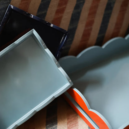 Scalloped Tray Medium Orange & Chambray