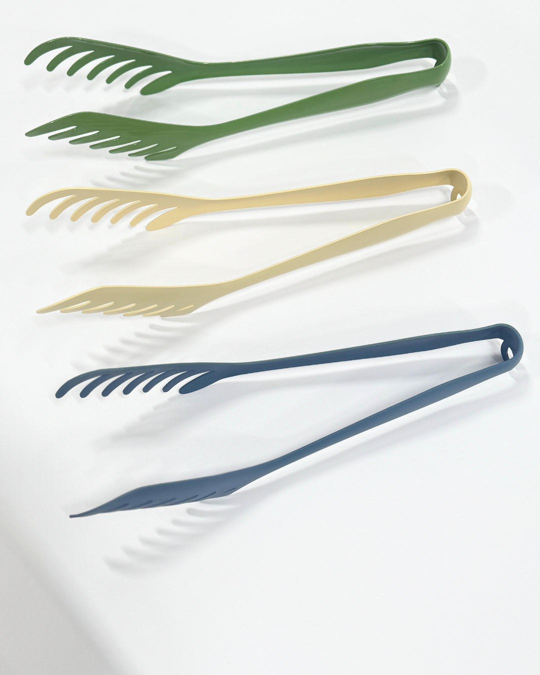 Spaghetti Tong Creme