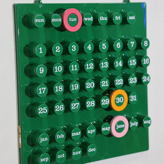 Ring a Date Calendar Green