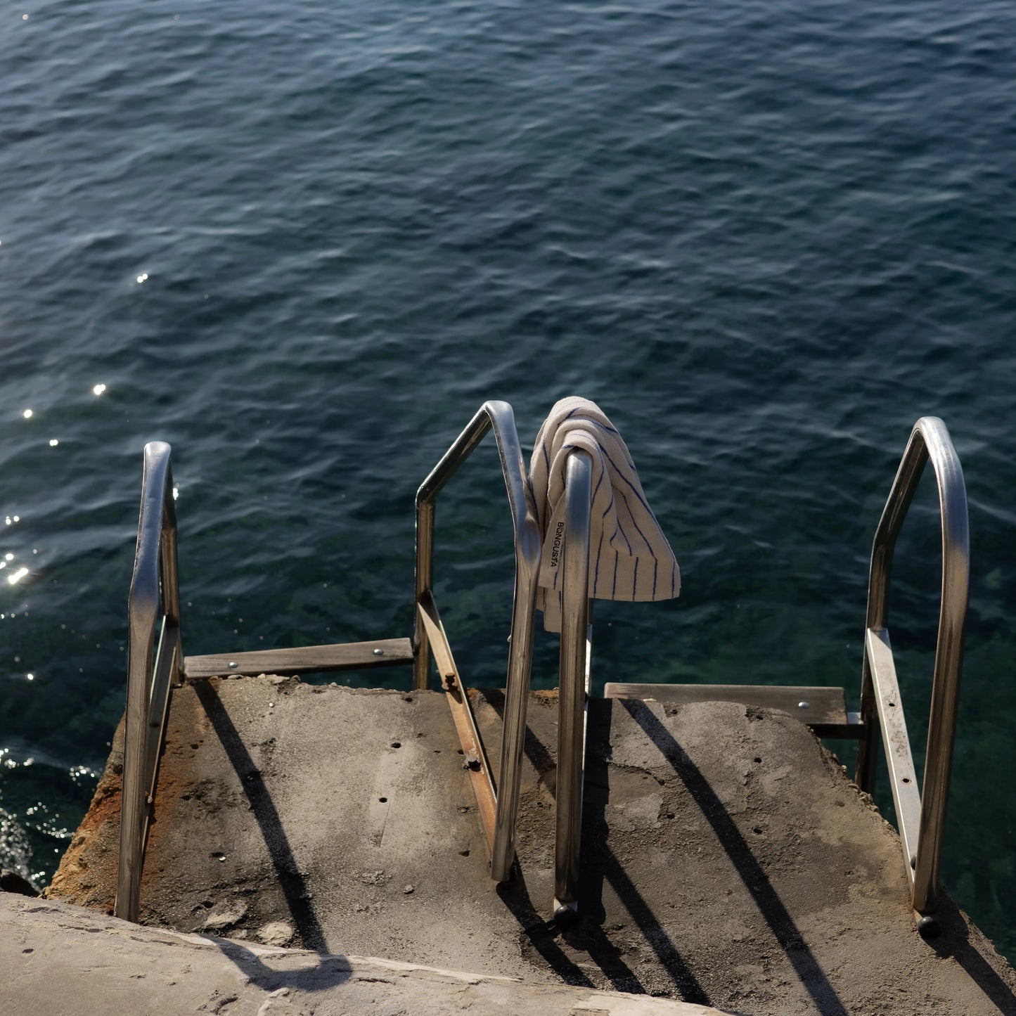 Bongusta Towels Moonbeam & Ultramarine