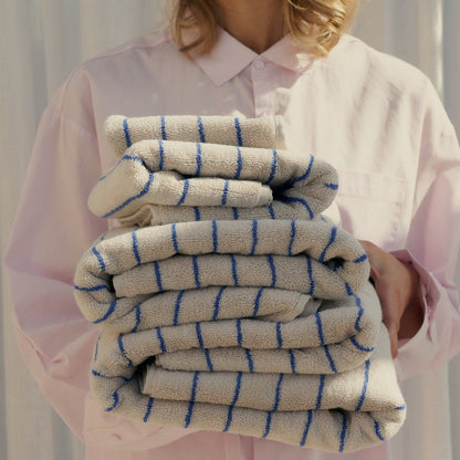 Bongusta Towels Moonbeam & Ultramarine