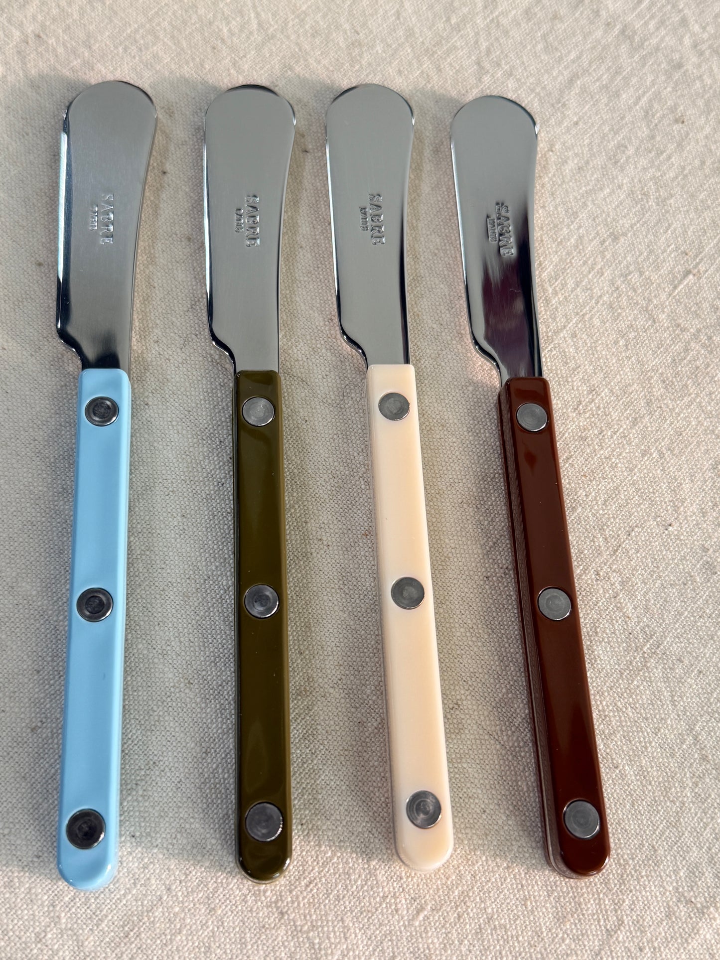 Sabre Voinlevitin Saniaisvihreä