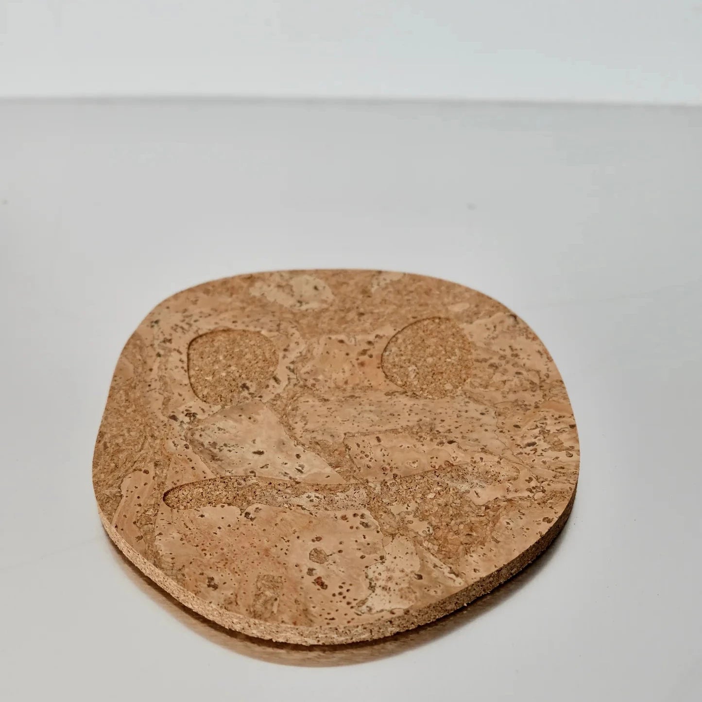 Oscar Cedon Smiley Confused Cork Trivet