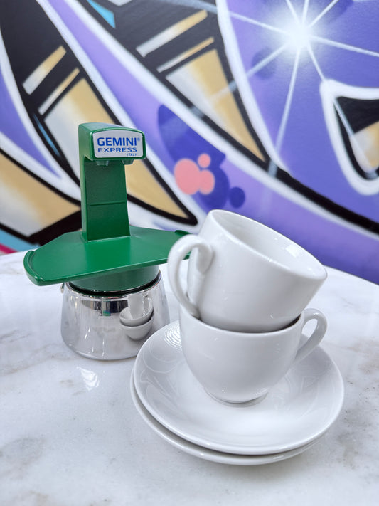 Grön Espressobryggare med 2 koppar och 2 fat 