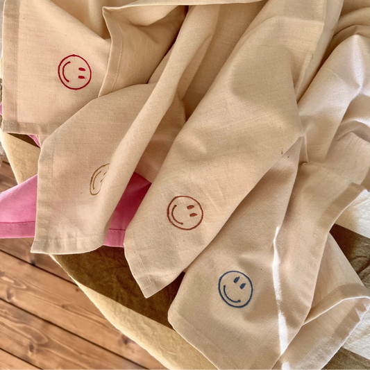 Midnatt Napkin Set Happy