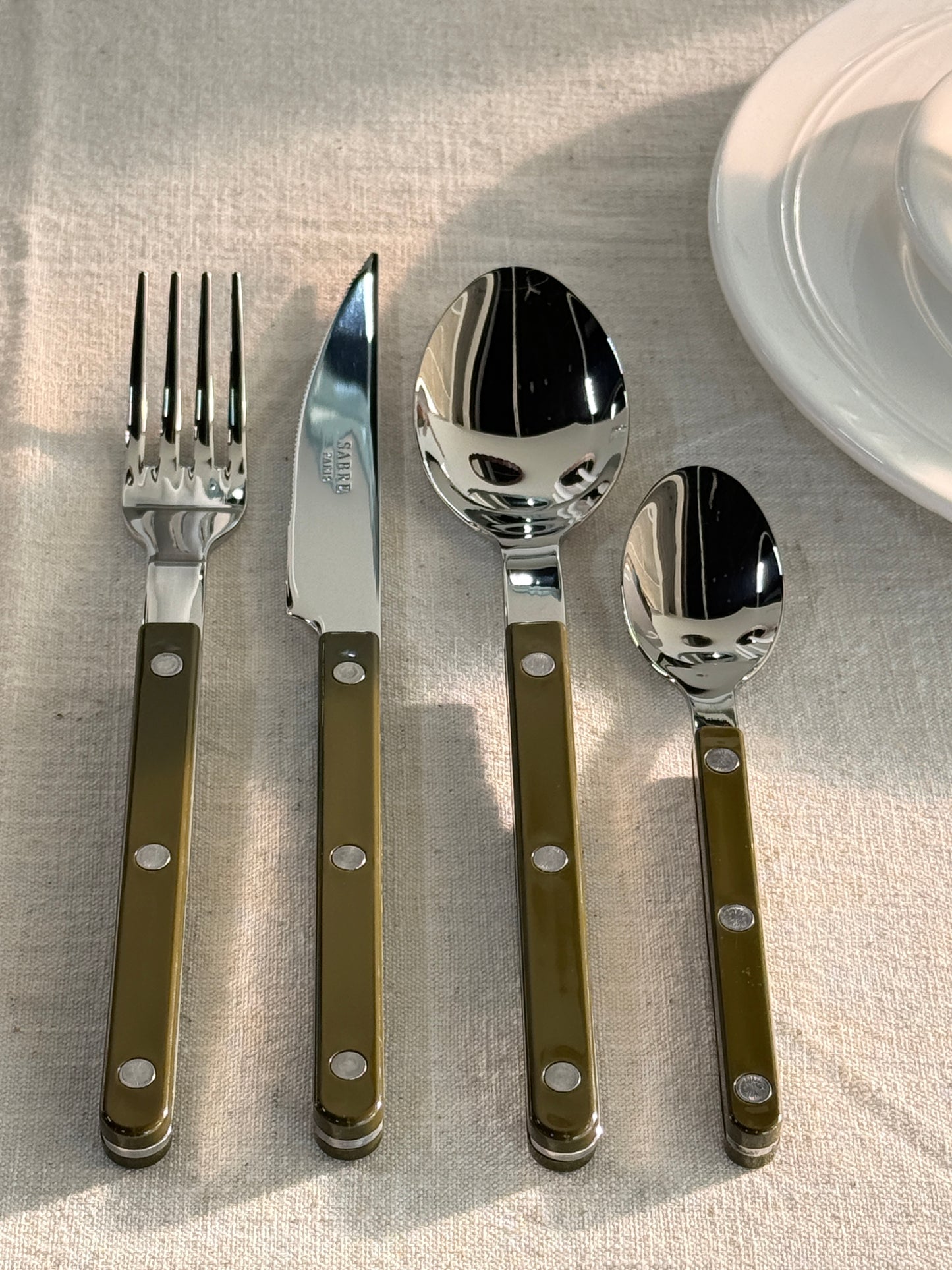 Sabre Cutlery Set Fern Green