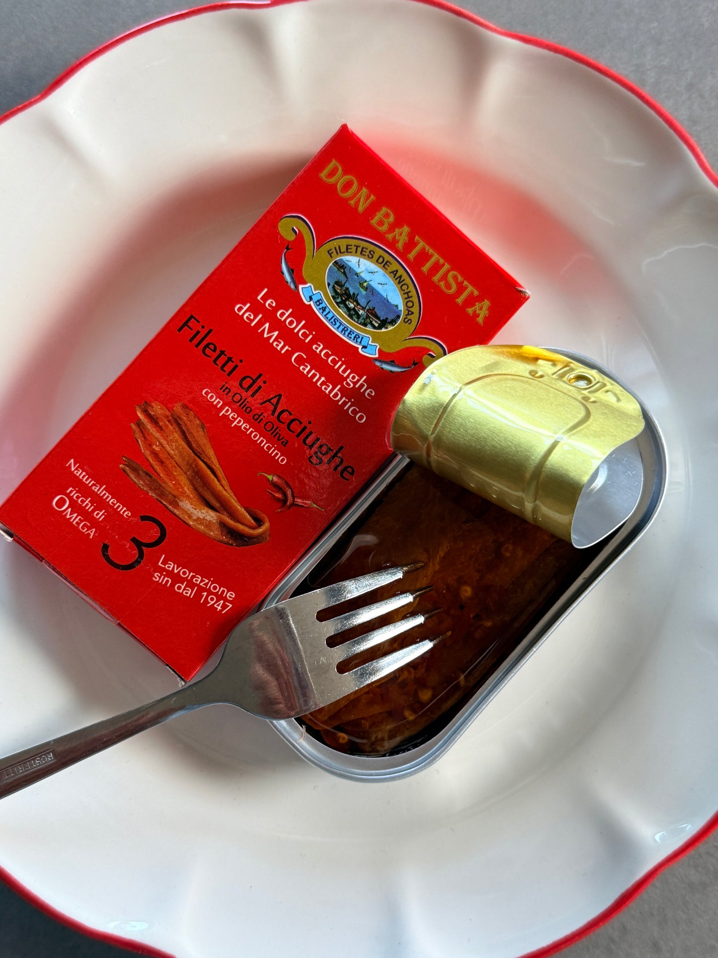 Acciughe in scatola Peperoncino