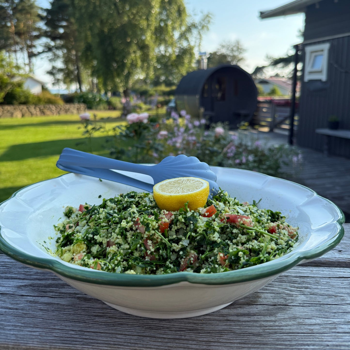 Salad Bowl Dark Green Line