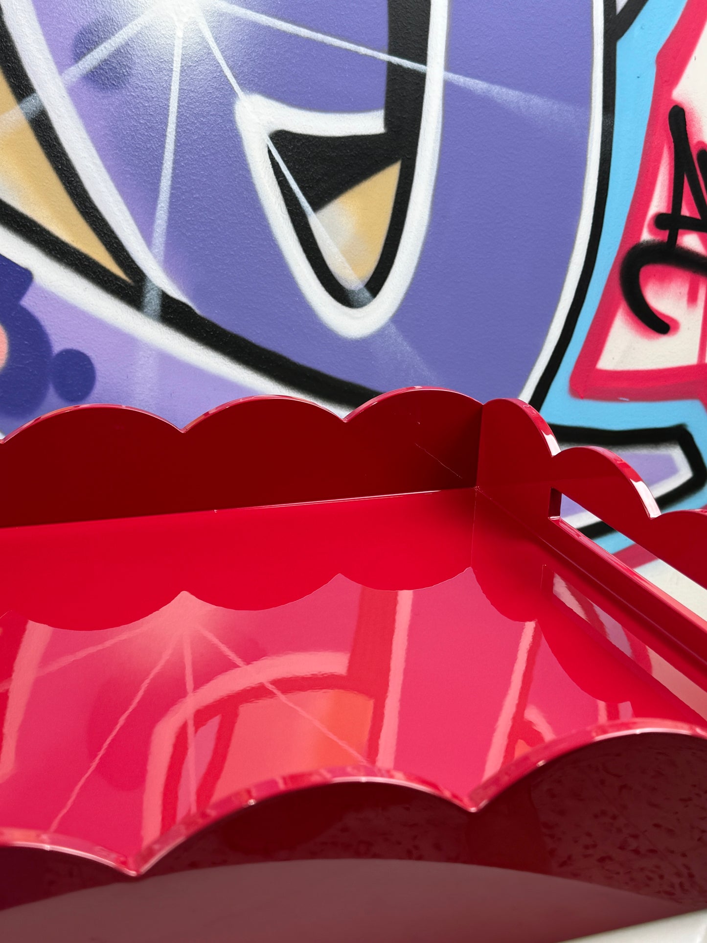 Scalloped Large Tray Burgundy