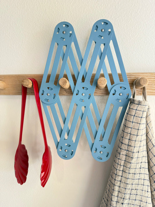 Trivet Medium Light Blue