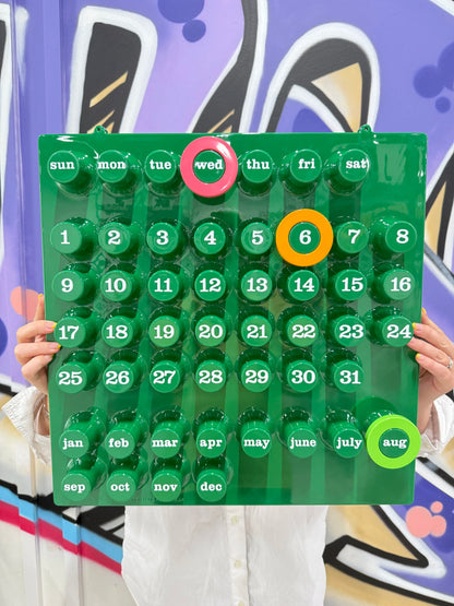 Ring a Date Calendar Green