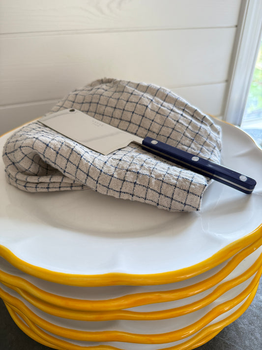 Dinner Plate Yellow Line