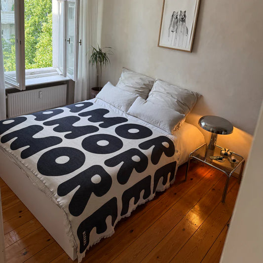 Klekks No. 11 Amore Black Cotton Blanket