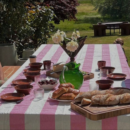 Midnatt Table Cloth Gaia