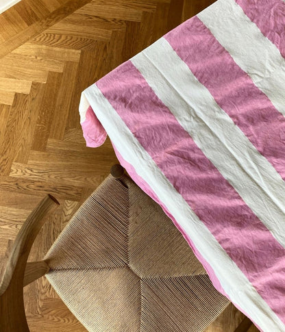 Midnatt Table Cloth Gaia
