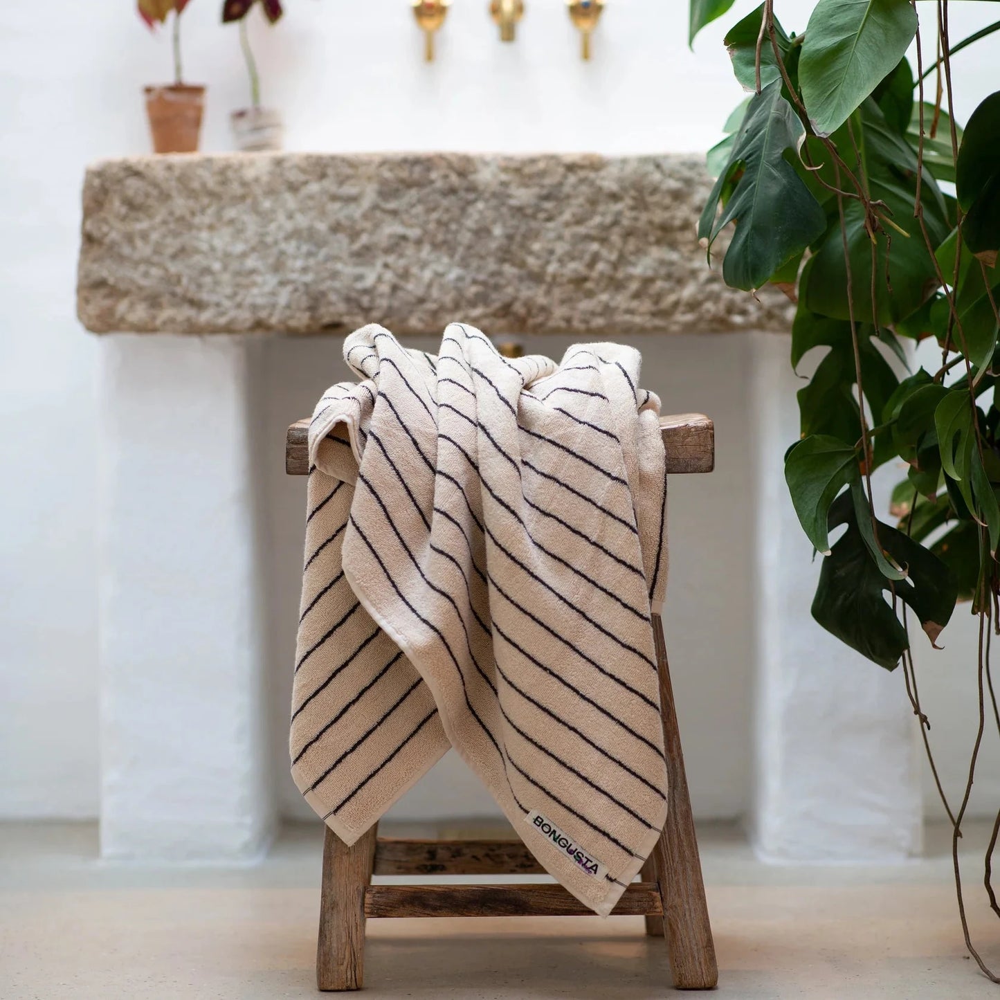 Bongusta Towels Beige & Black