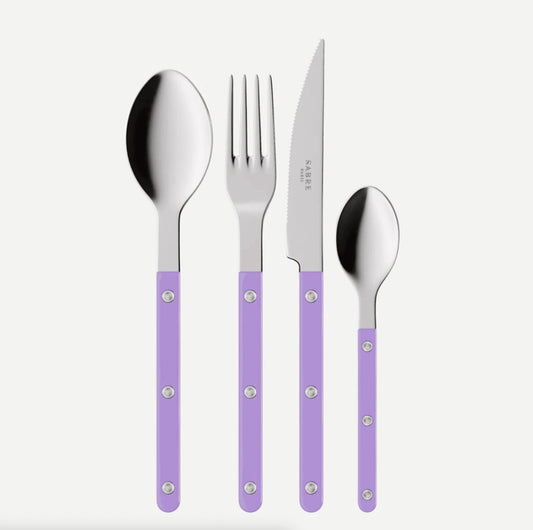 Sabre bistrot bestickset lila mot vit bakgrund