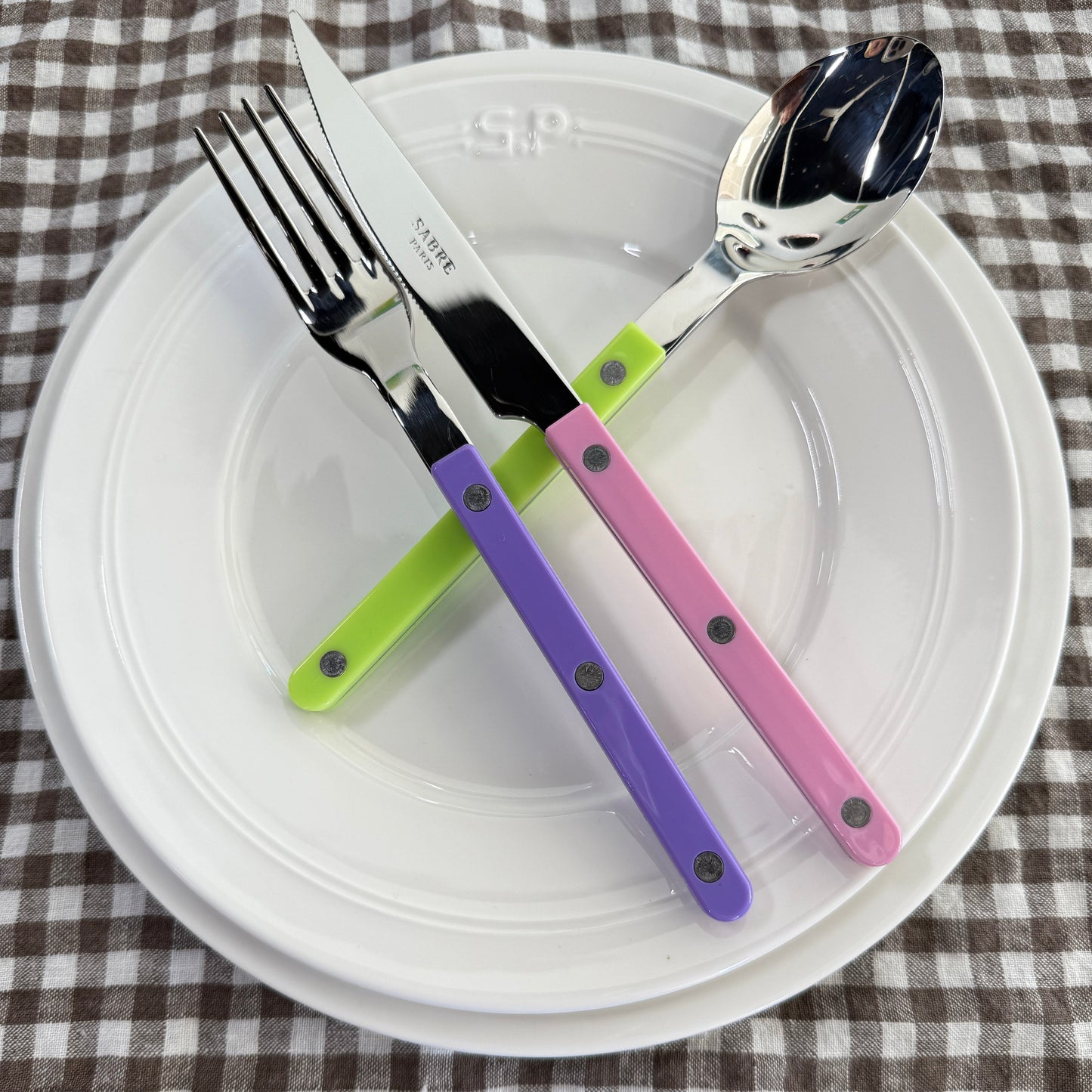 Métier SP Embossed Lunch Plate 2-p