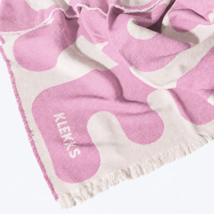 Klekks No. 11 Amore Pink Cotton Blanket