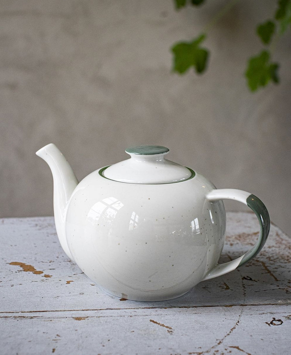 Teapot Green Line