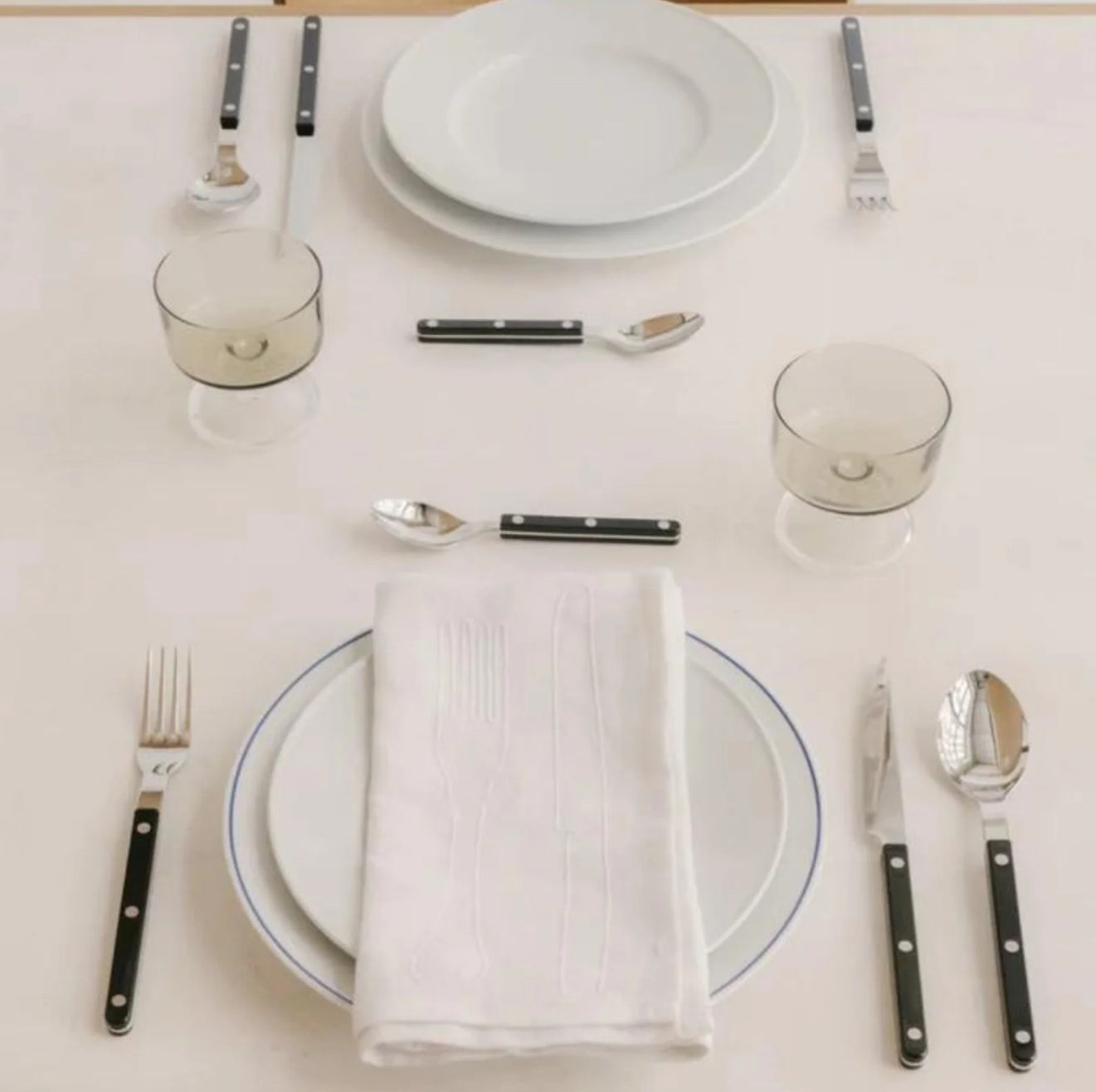 Sabre Cutlery Set Black