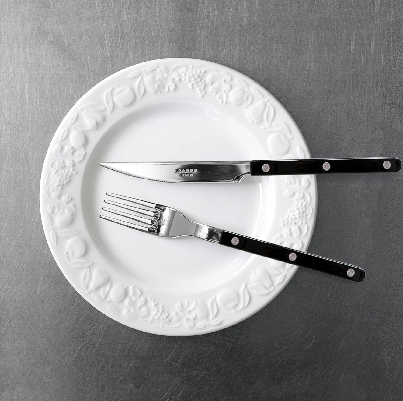 Sabre Cutlery Set Black