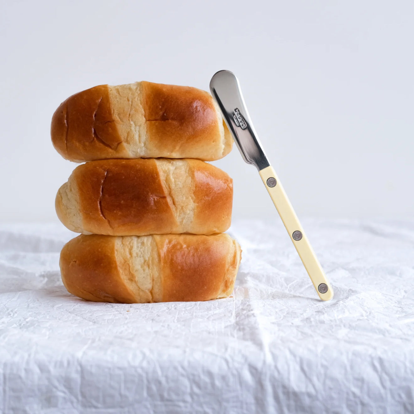 Sabre Butter Spreader Ivory