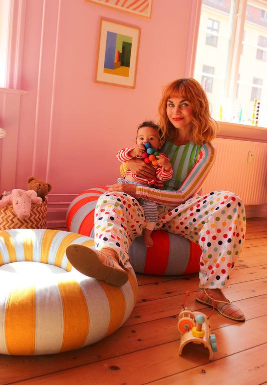 Float Medium Blue/Red