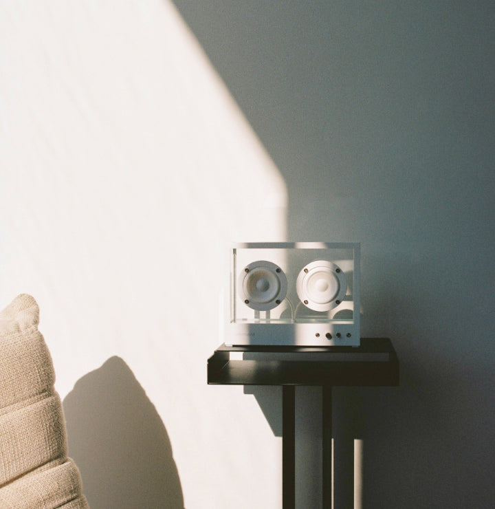 TRANSPARENT Small Speaker White