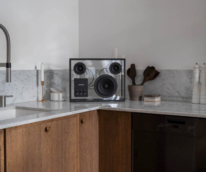 TRANSPARENT Speaker Black