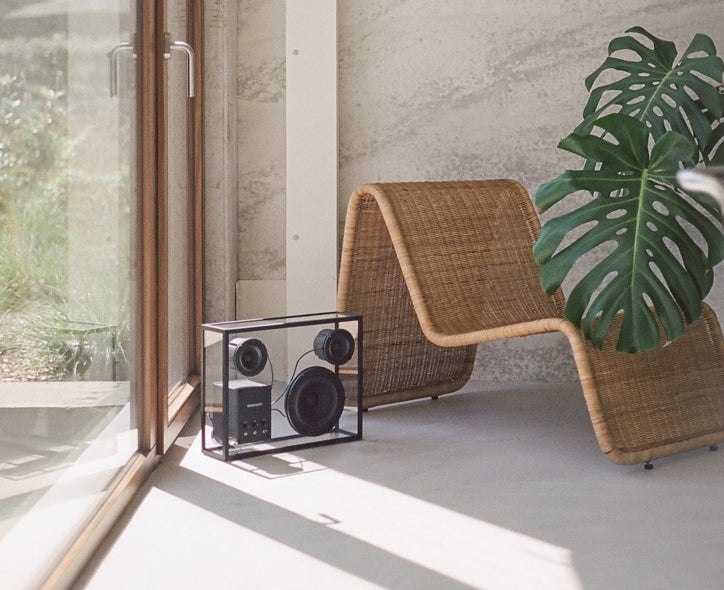 TRANSPARENT Speaker Black