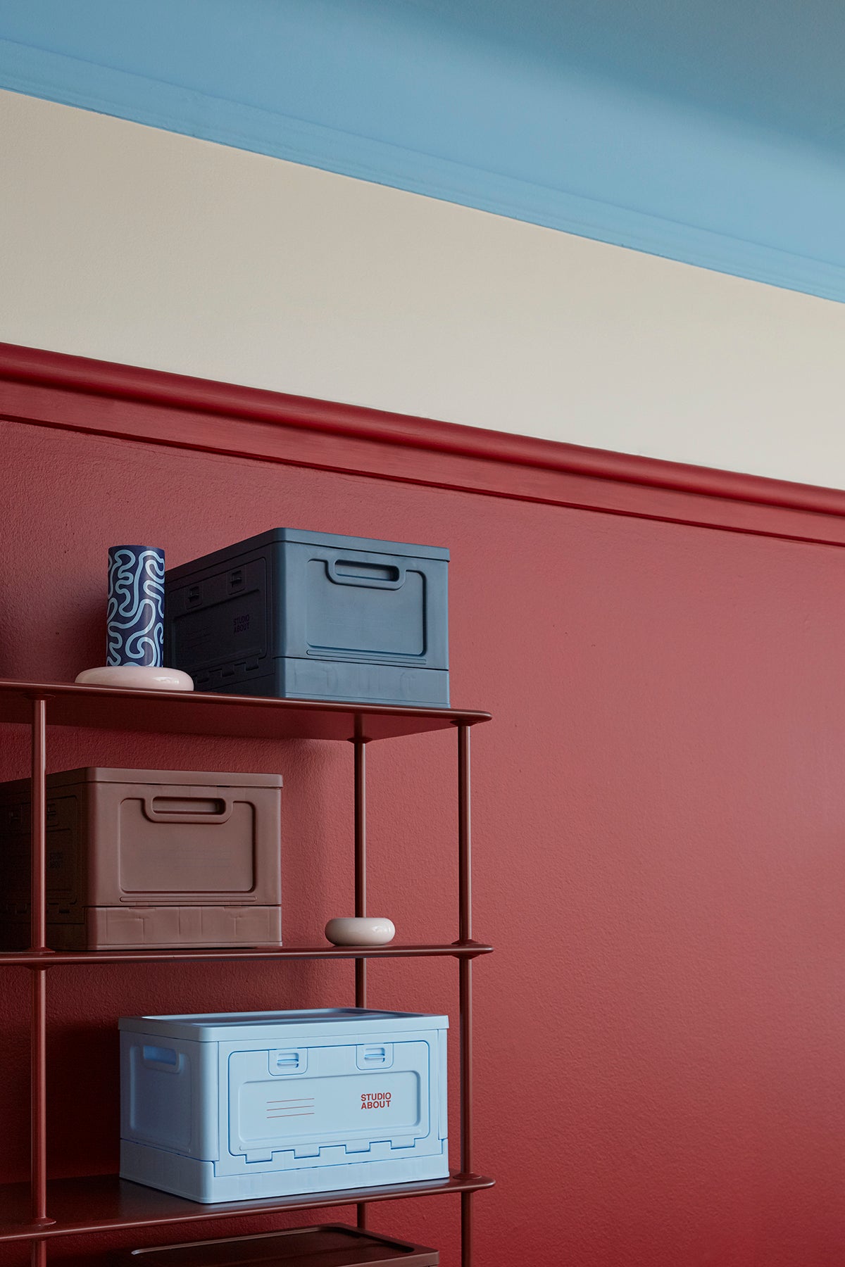 Box Medium Dark Blue