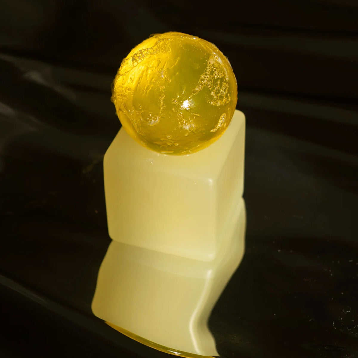 OBA Citralis Soap with Resin Cube
