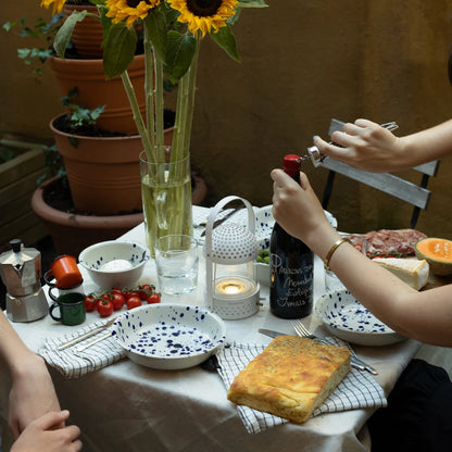 Transparenter Lautsprecher, weiß