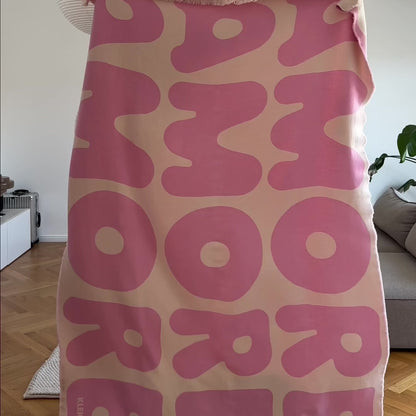 Klekks No. 11 Amore Pink Cotton Blanket